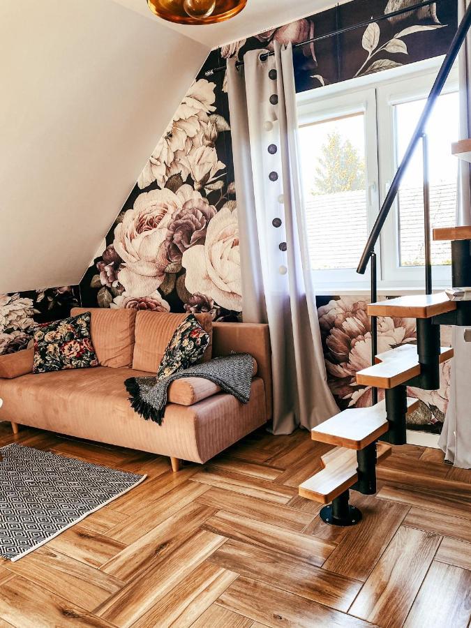 Apartment Milo Cie Widziec